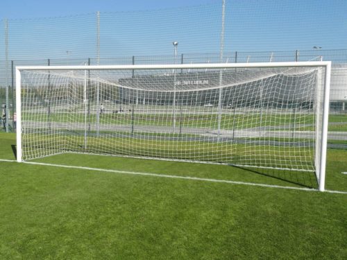 Ligová bránka 7,32 m x 2,44 m upevnená v púzdrach